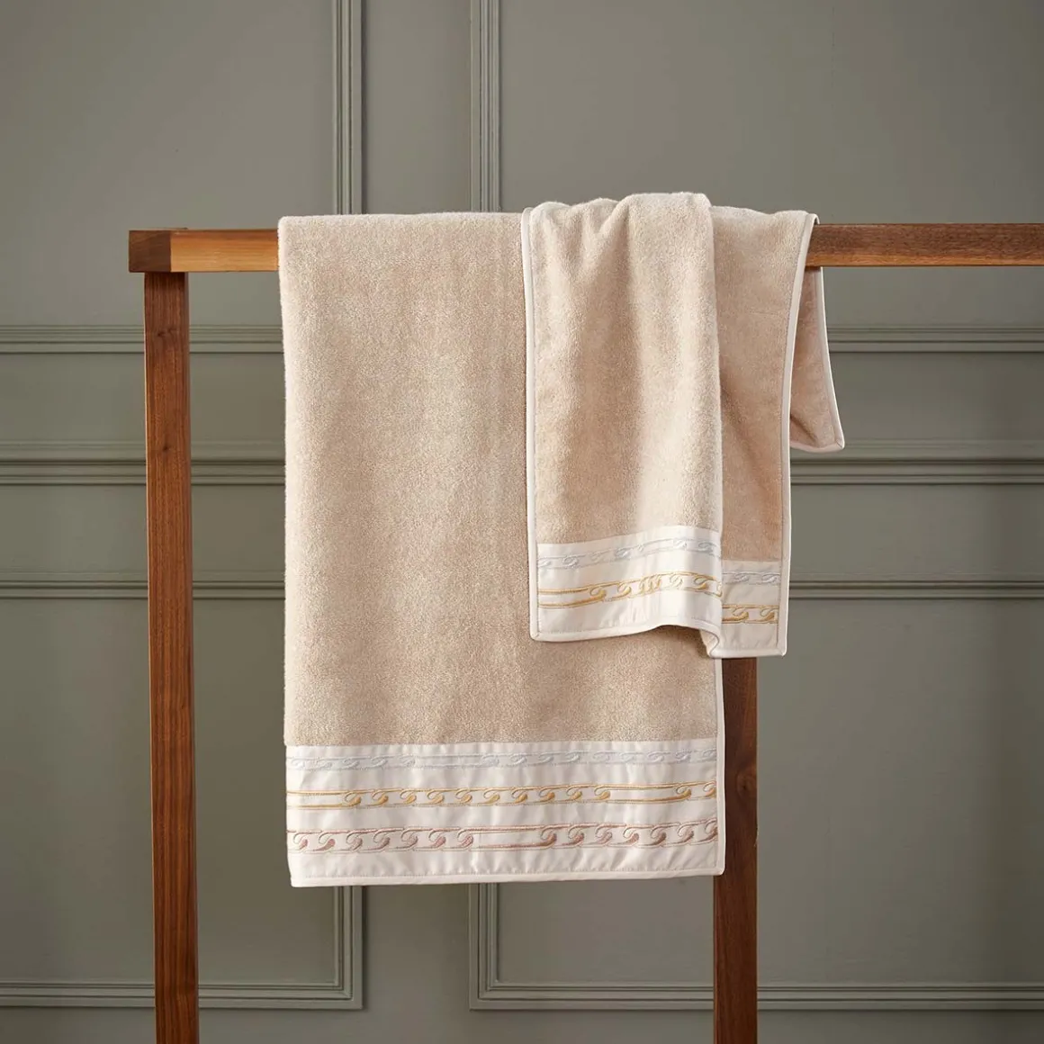 Yves Delorme Serviette de bain Régates Or- Serviettes De Bain